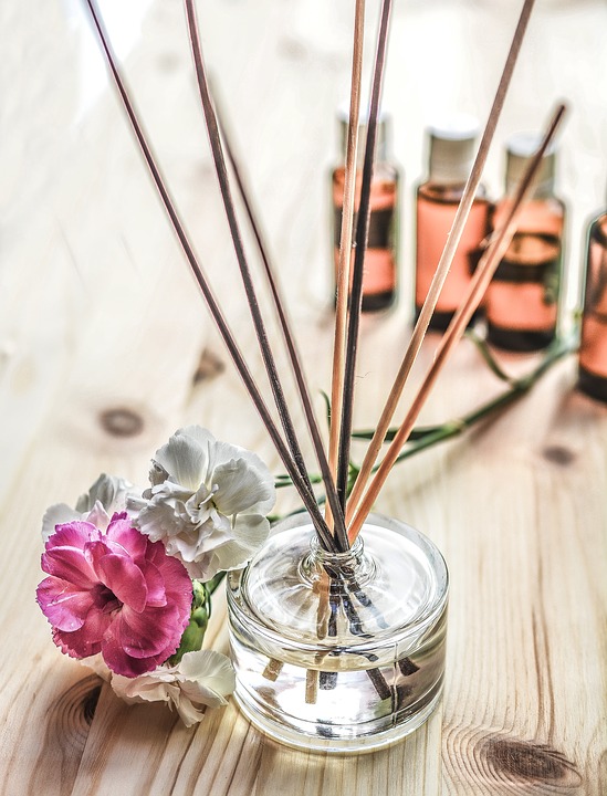 DIY Reed Diffuser