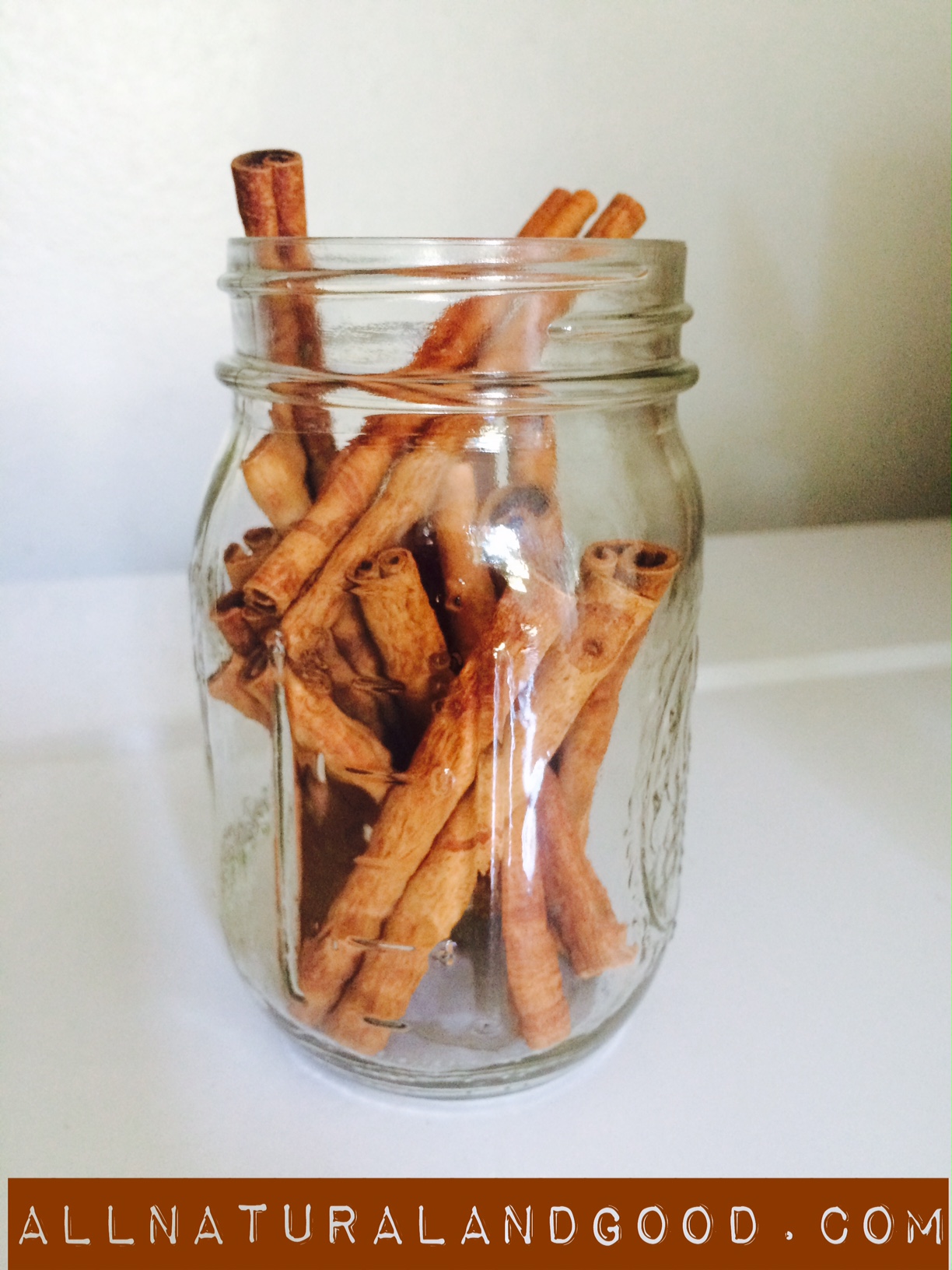 4 Awesome Uses For Cinnamon Sticks All Natural & Good
